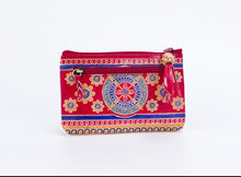 Load image into Gallery viewer, LEATHER POUCH 18 X 11 RED MEETING OF THE COMMUNITY
