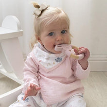 Load image into Gallery viewer, ORGANIC MUSLIN SWADDLE &amp; TEETHER BOTANICAL 
